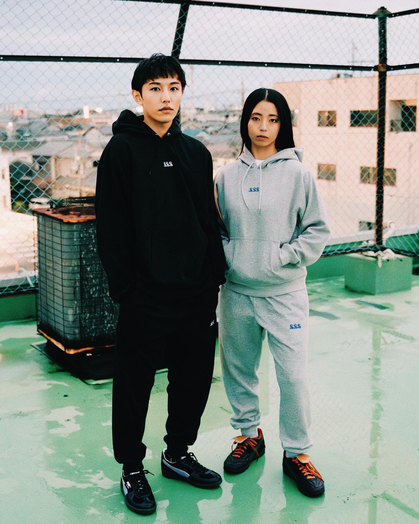A-pitch Sweat Hoodie / Black × White